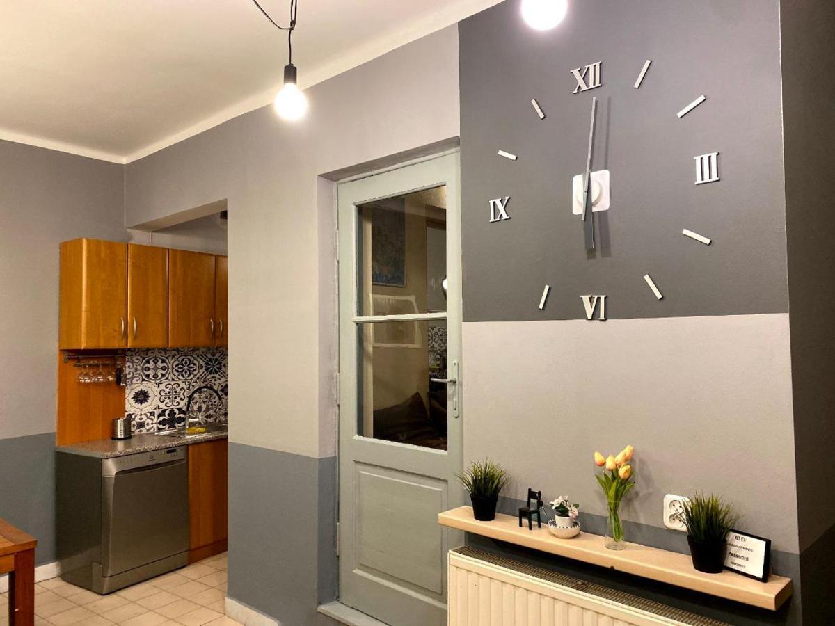 Lares And Penates Apartment Krakow Exterior photo