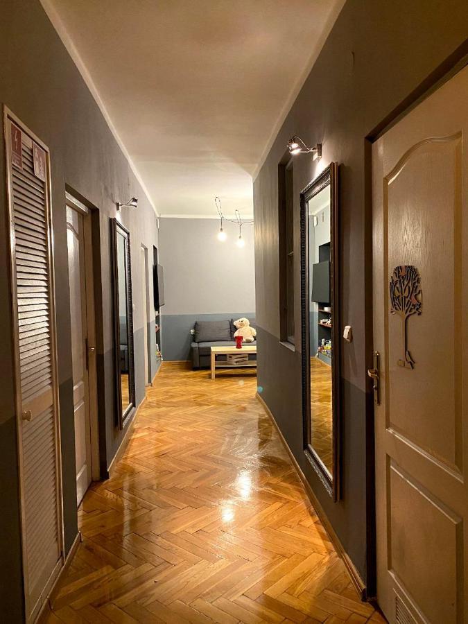 Lares And Penates Apartment Krakow Exterior photo