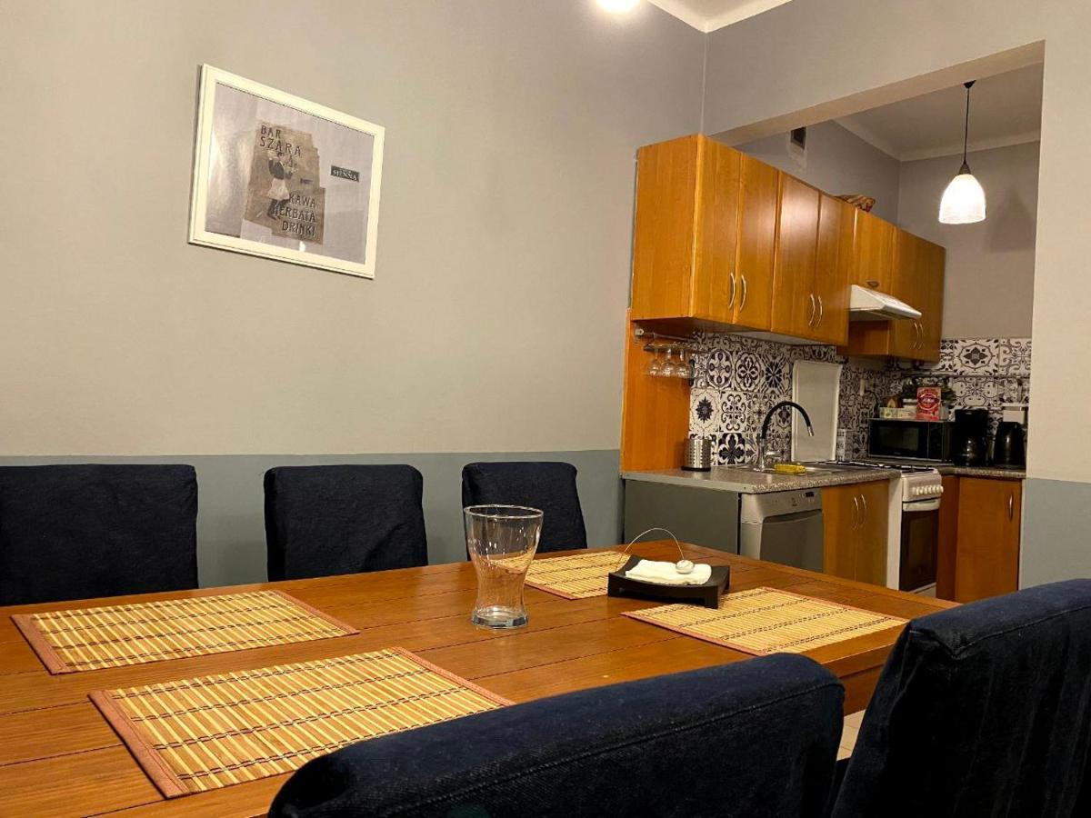 Lares And Penates Apartment Krakow Exterior photo