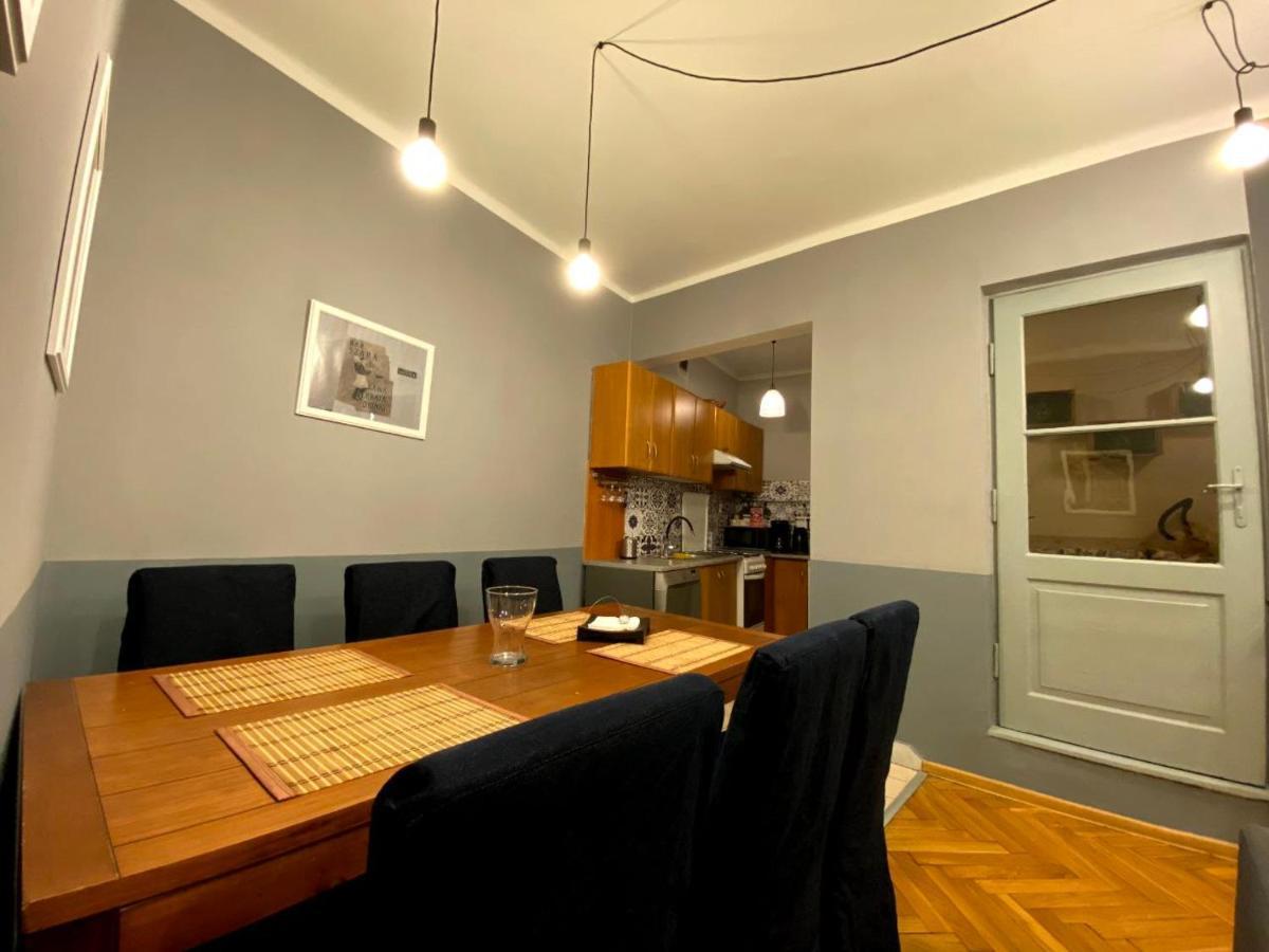Lares And Penates Apartment Krakow Exterior photo